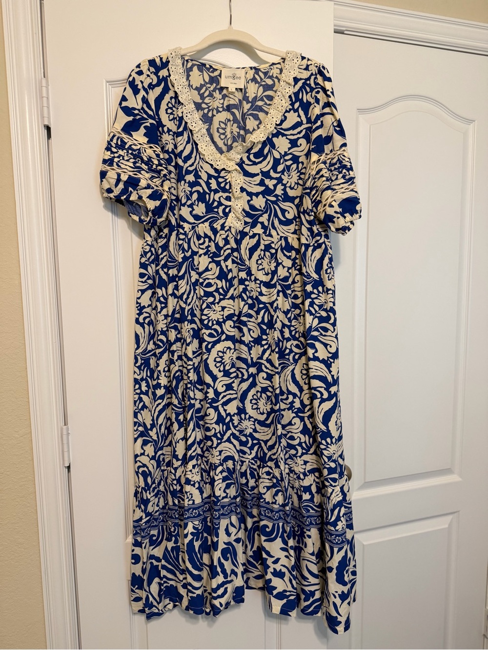Umgee Blue and Cream Floral Maxi Dress with Lace Trim